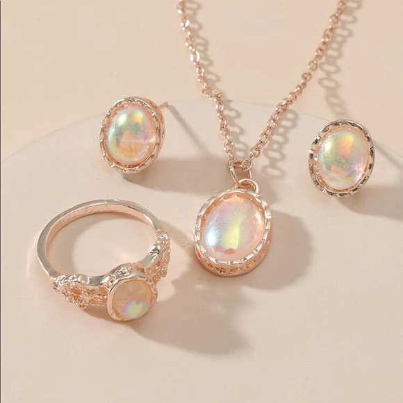 NWT•OPHELIA OPAL & ROSE GOLD 5-PIECE JEWELRY SET• - Picture 3 of 13